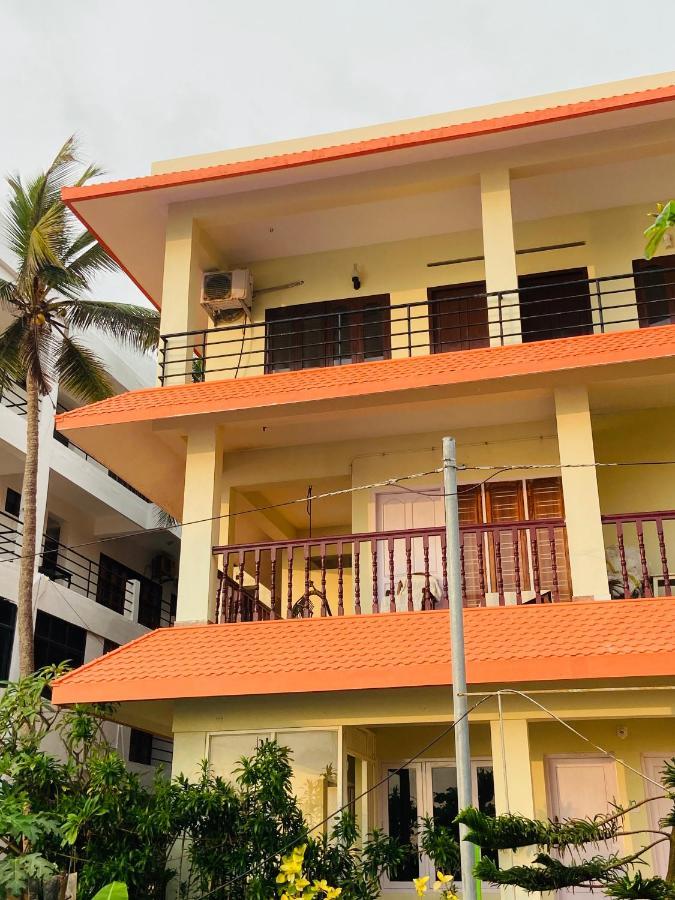 Karma Ayurvedic Beach Resort Kovalam Exterior foto